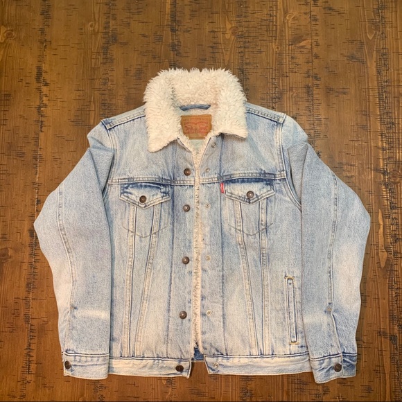 LEVIS WOMENS DENIM SHERPA JACKET - Picture 1 of 3